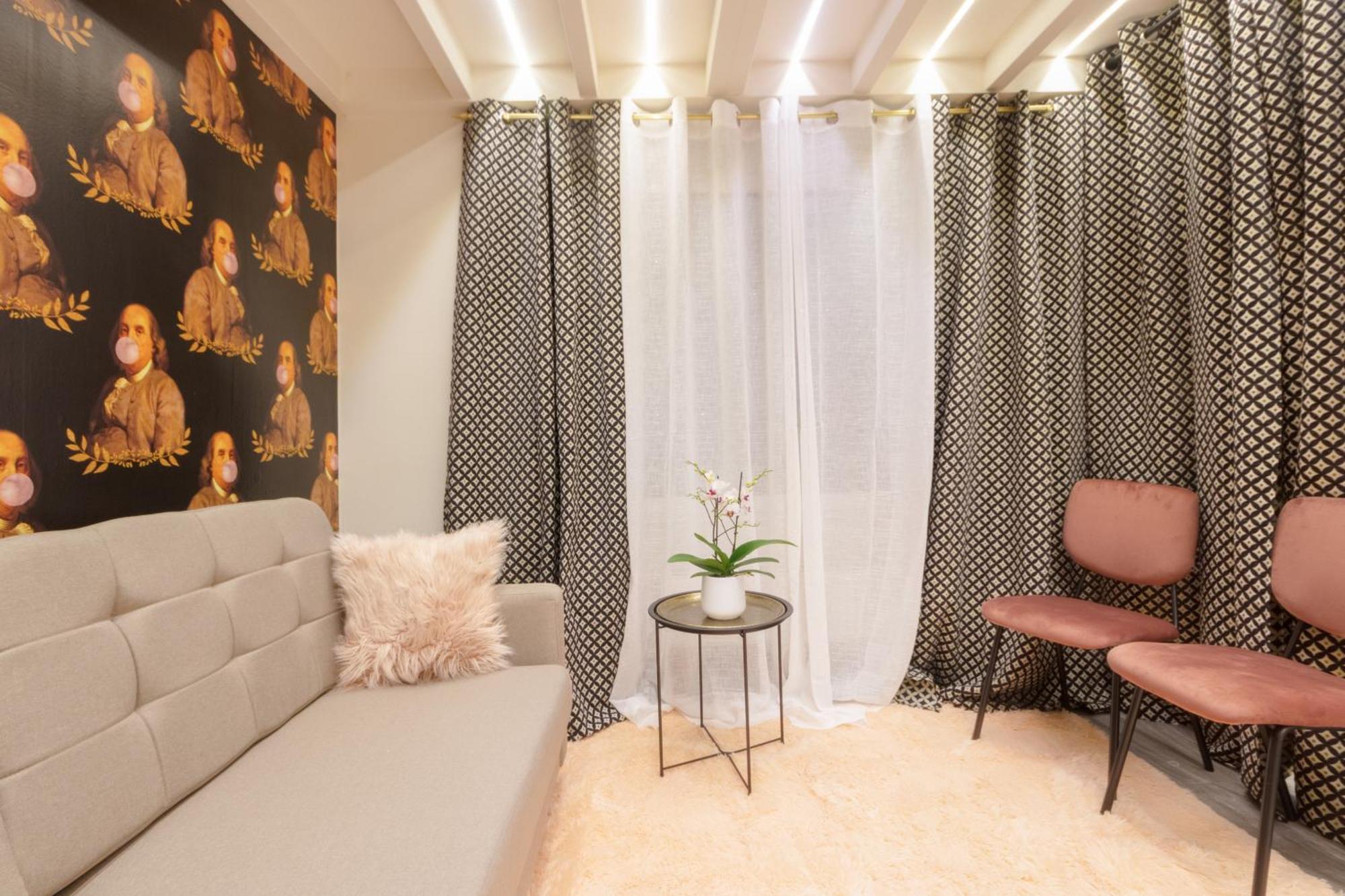 Zentral - Netflix - 2 Stoecke - Arbeitsplatz Apartment Виена Екстериор снимка